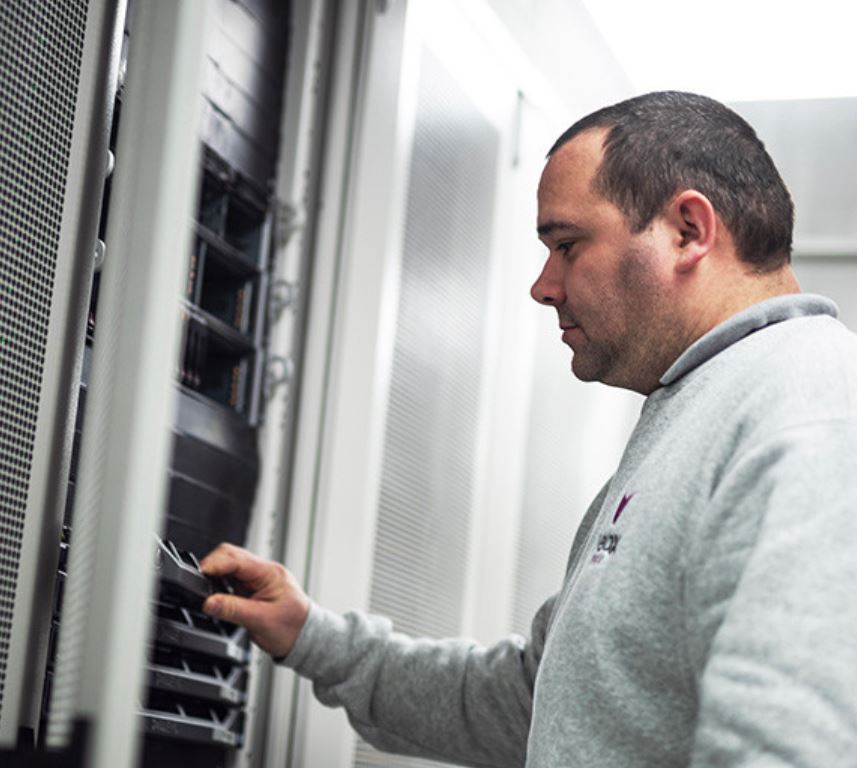 Remote Hands in VeloxServ Birmingham colocation space
